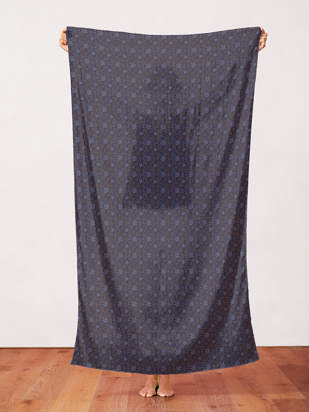 Large Snowflakes - Navy