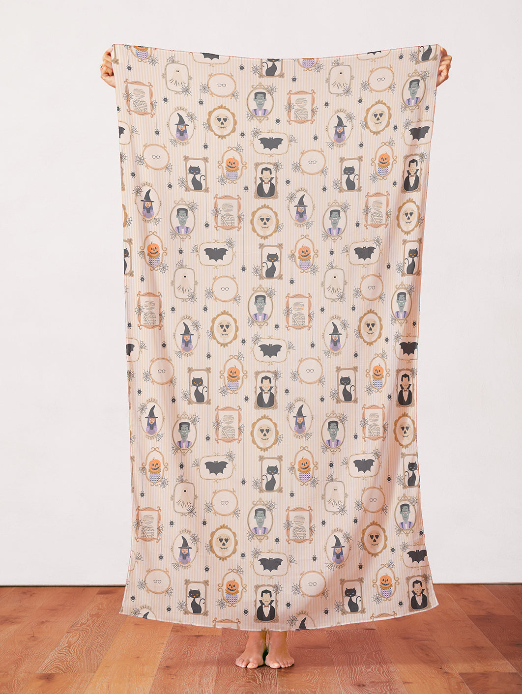 Wall of Fame - Cream