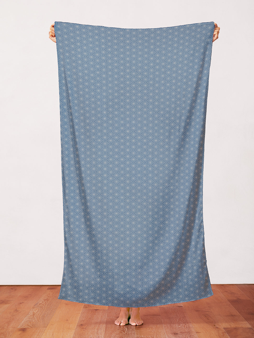 Geometric Stitches - Blue/Gold
