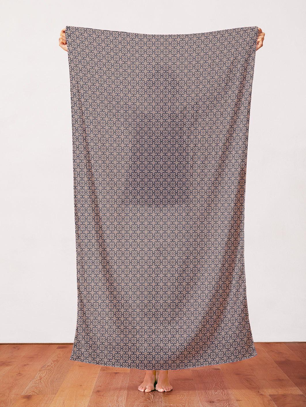 Ester - Beige on Blue