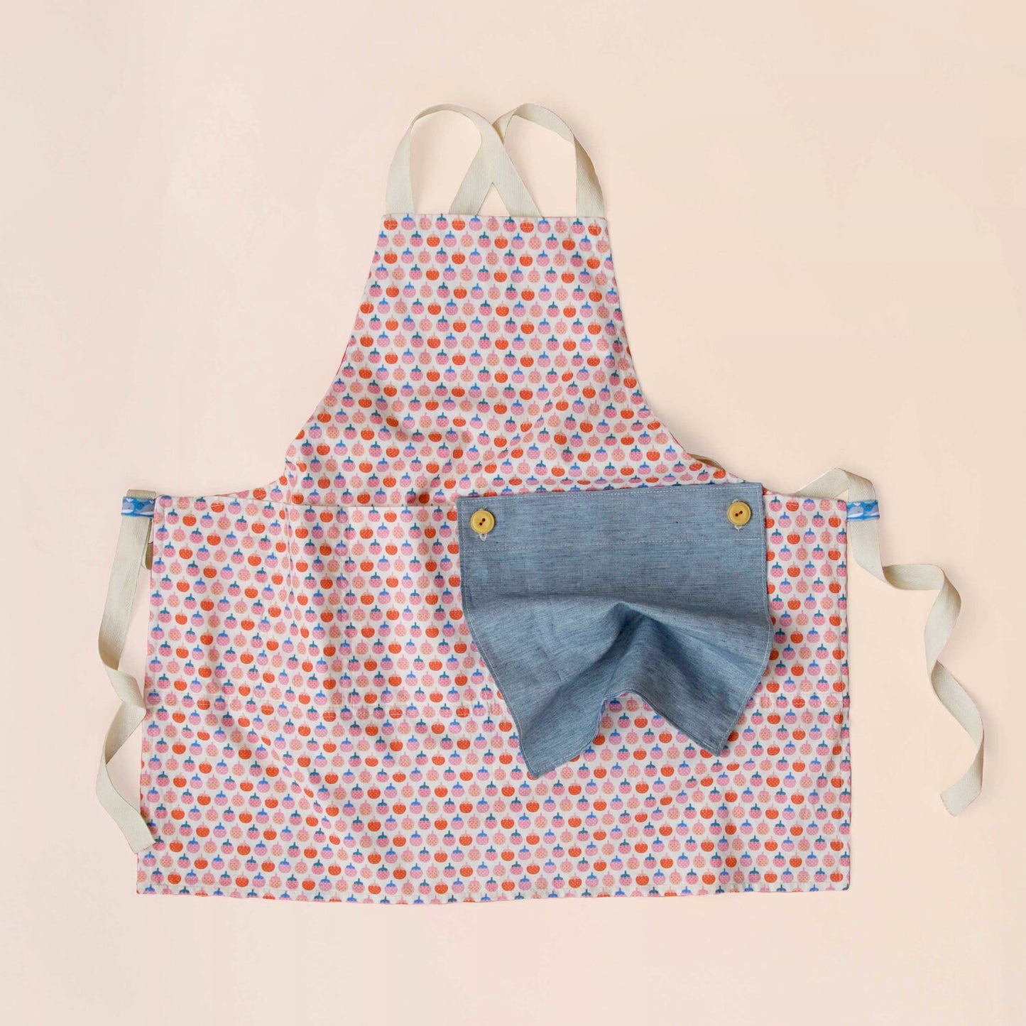 Kids Reversible Rowan Apron - Free Pattern by thread & whisk