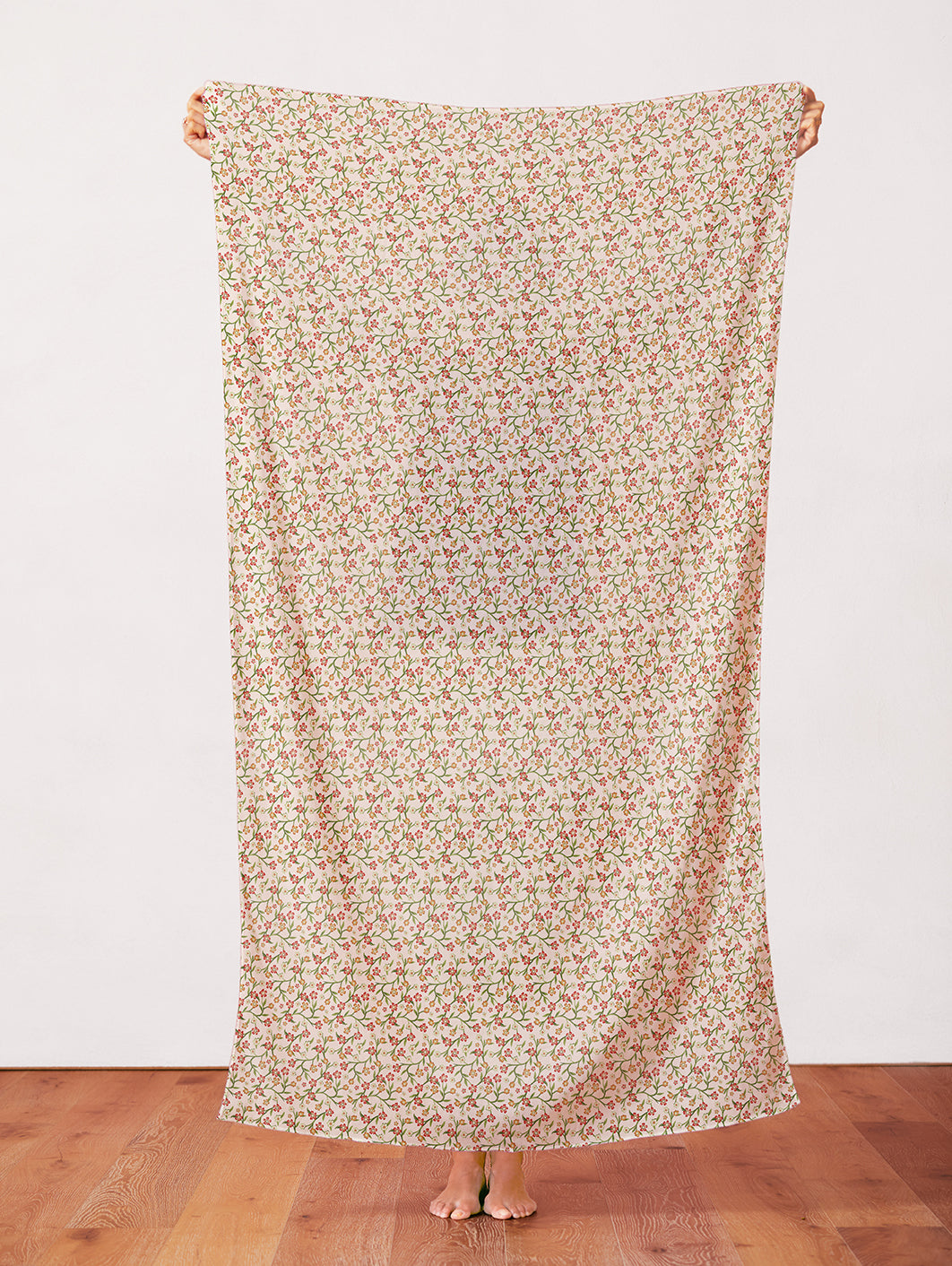 Floral Vines - White/Red