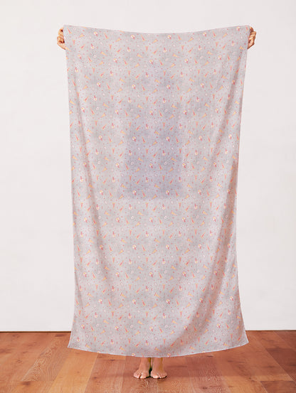 Pennant Flag Toss - Grey/White