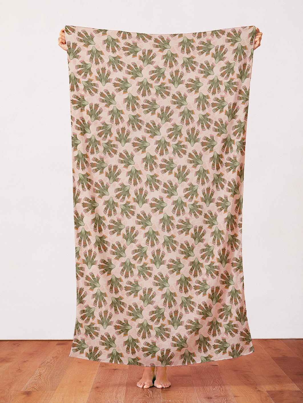 Flower Toss - Green/White