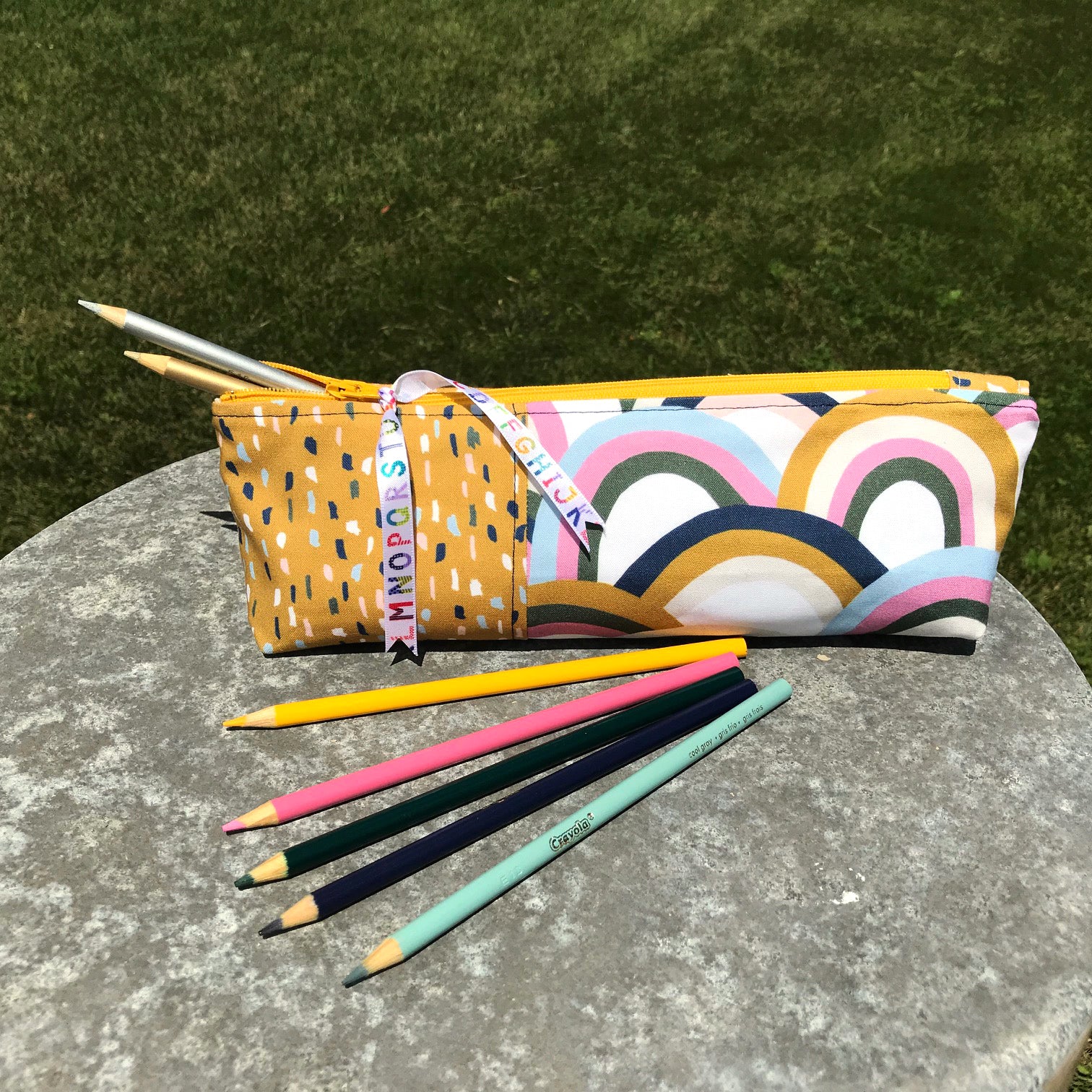 Canvas Pencil Pouches - Noodlehead  Cute pencil pouches, Bags, Pouch  pattern